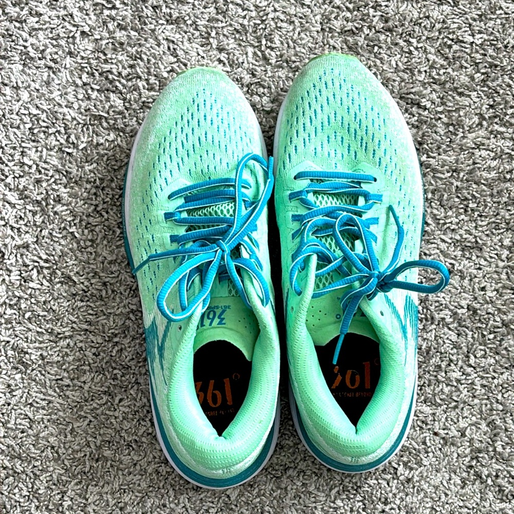 361 Green, Blue running shoe